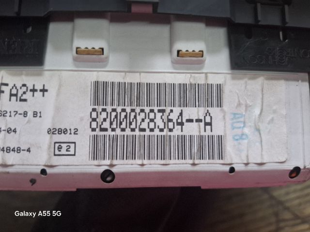 bontott RENAULT THALIA Multifunkciós Kijelző