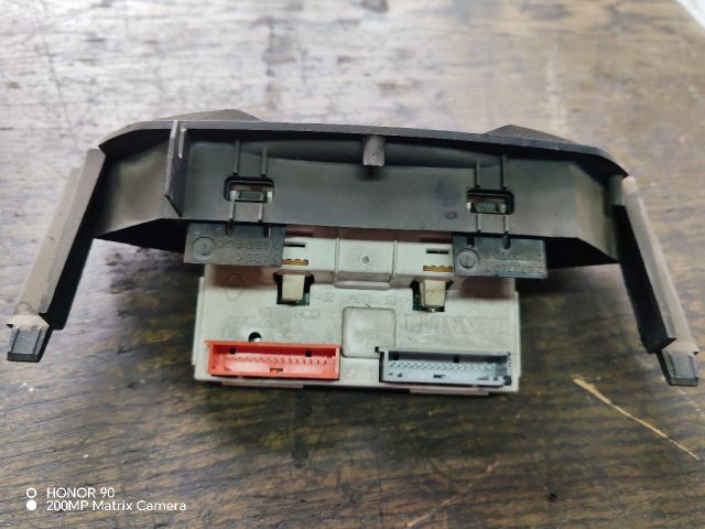 bontott RENAULT THALIA Multifunkciós Kijelző