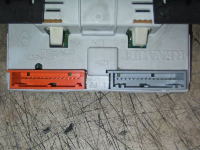 bontott RENAULT THALIA Óra (Időmérő)