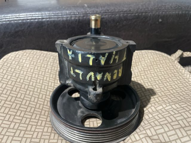 bontott RENAULT THALIA Szervó Szivattyú Szíjtárcsa