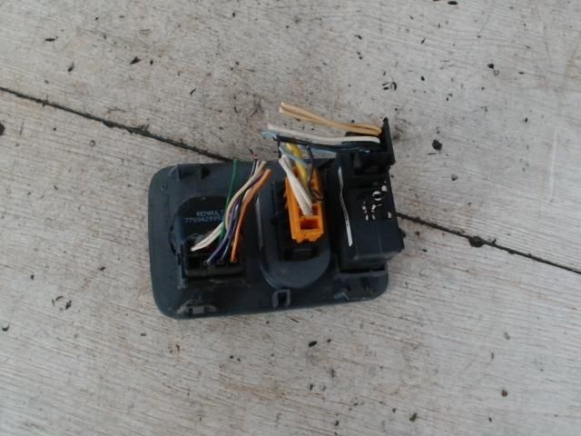 bontott RENAULT THALIA Tükör Kapcsoló