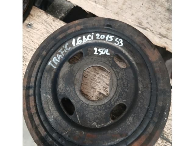 bontott RENAULT TRAFIC Főtengely Szíjtárcsa