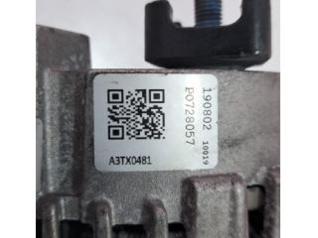 bontott RENAULT TRAFIC Generátor