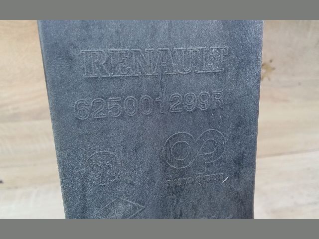 bontott RENAULT TRAFIC Homlokfal (Üres lemez)