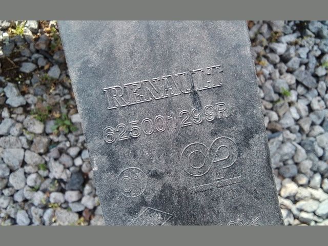 bontott RENAULT TRAFIC Homlokfal (Üres lemez)