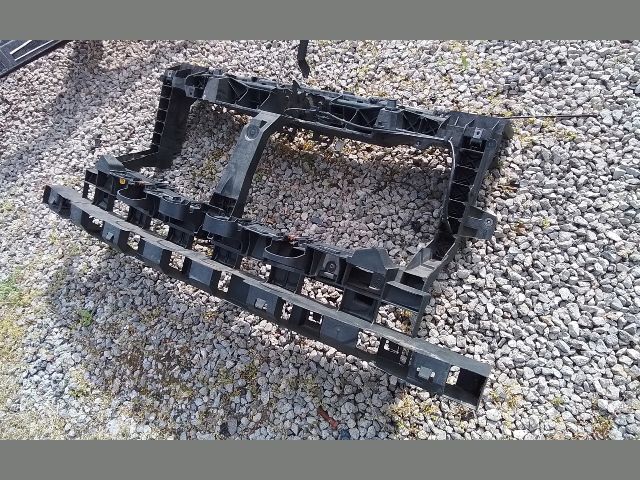 bontott RENAULT TRAFIC Homlokfal (Üres lemez)