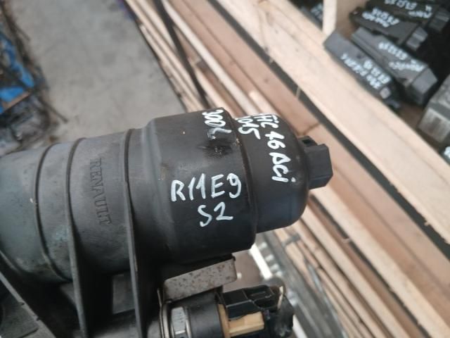 bontott RENAULT TRAFIC Olajszűrő Ház