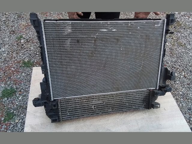 bontott RENAULT TRAFIC Hűtő Ventilátor(ok), Radiátor(ok) Szett