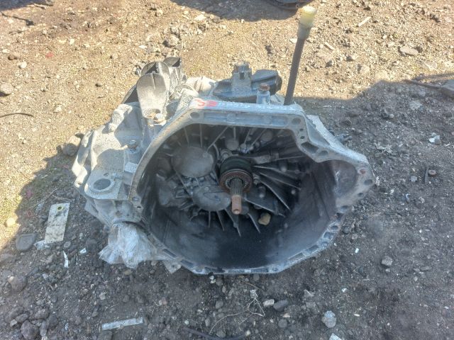 bontott RENAULT TRAFIC Váltó (Mechanikus)