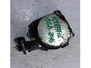 bontott RENAULT TRAFIC Vákumpumpa