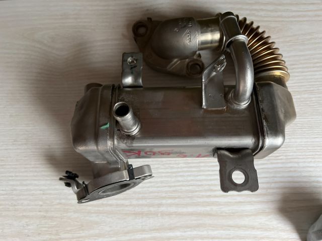 bontott RENAULT TRAFIC EGR Hűtő
