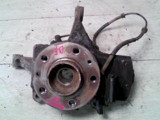 bontott RENAULT TRAFIC Bal első Csonkállvány Kerékaggyal