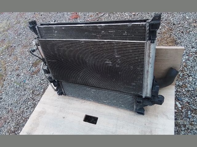 bontott RENAULT TRAFIC Hűtő Ventilátor(ok), Radiátor(ok) Szett