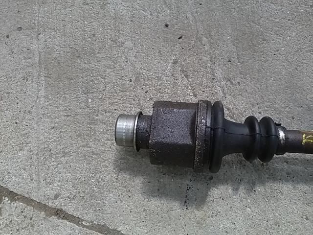 bontott RENAULT TRAFIC Bal Féltengely