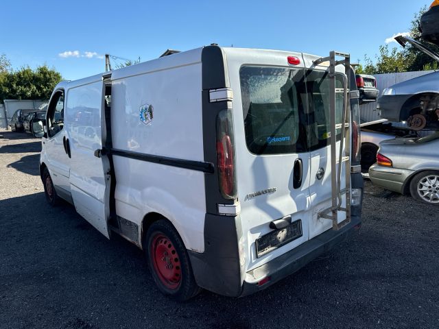 bontott RENAULT TRAFIC Bal hátsó Féknyereg Munkahengerrel