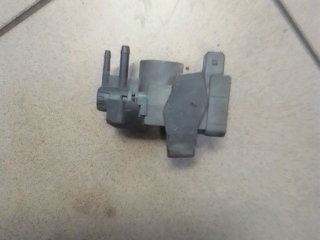 bontott RENAULT TRAFIC Lefújószelep