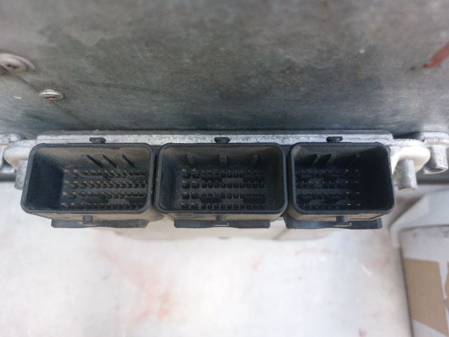 bontott RENAULT TRAFIC Motorvezérlő