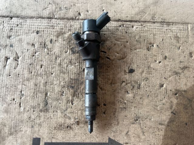 bontott RENAULT TRAFIC Porlasztó (1 db)