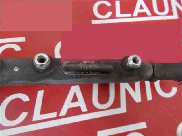 bontott RENAULT TRAFIC Porlasztó Sor / Híd