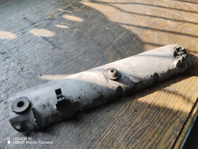 bontott RENAULT TRAFIC Szelepfedél