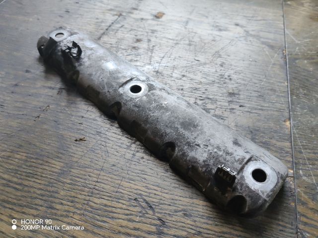 bontott RENAULT TRAFIC Szelepfedél