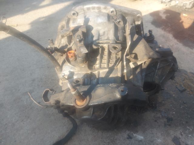 bontott RENAULT TRAFIC Váltó (Mechanikus)