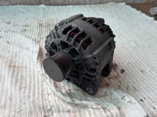 bontott RENAULT TRAFIC Generátor