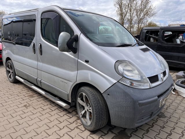 bontott RENAULT TRAFIC Homlokfal (Üres lemez)