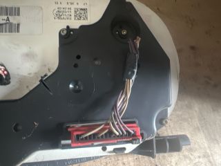 bontott RENAULT TRAFIC Kilométeróra