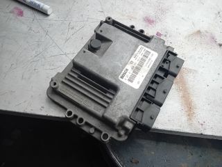 bontott RENAULT TRAFIC Motorvezérlő