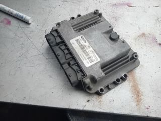 bontott RENAULT TRAFIC Motorvezérlő