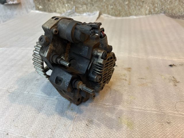 bontott RENAULT TRAFIC Nagynyomású Szivattyú