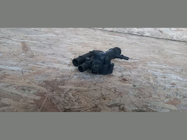 bontott RENAULT TRAFIC Termosztát