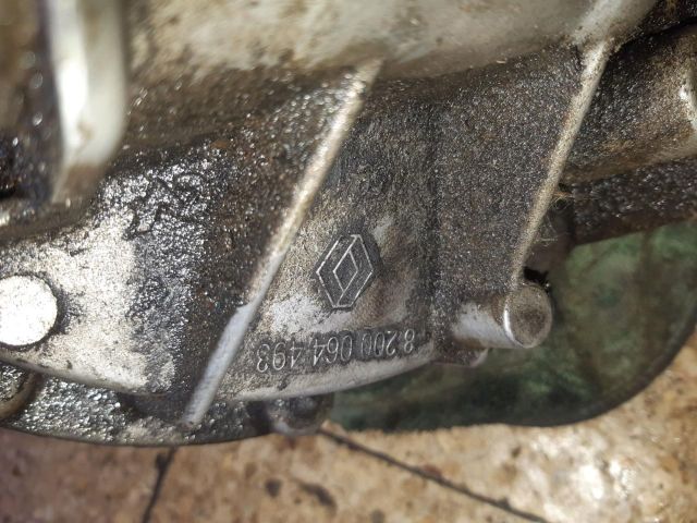 bontott RENAULT TRAFIC Váltó (Mechanikus)