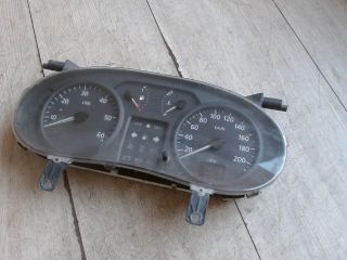 bontott RENAULT TRAFIC Kilométeróra