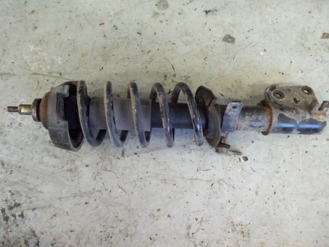 bontott RENAULT TRAFIC Bal első Gólyaláb (Lengécsillapító, Rugó)