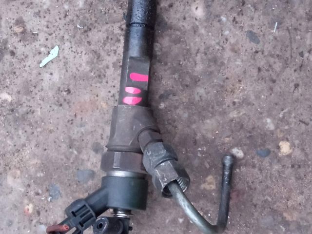 bontott RENAULT TRAFIC Porlasztó (1 db)