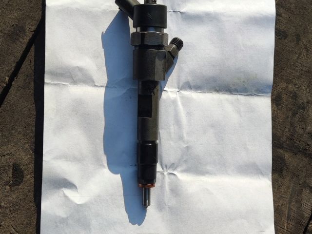 bontott RENAULT TRAFIC Porlasztó (1 db)