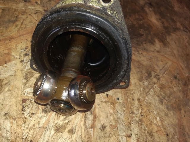 bontott RENAULT TRAFIC Bal Féltengely