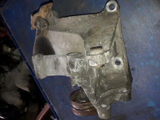 bontott RENAULT TRAFIC Generátor Tartó Bak