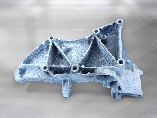 bontott RENAULT TRAFIC Generátor Tartó Bak