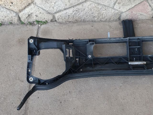 bontott RENAULT TRAFIC Homlokfal (Üres lemez)