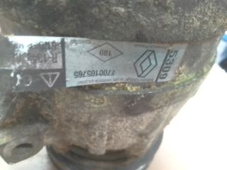 bontott RENAULT TRAFIC Klímakompresszor