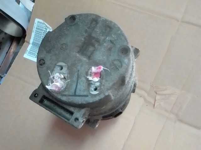 bontott RENAULT TRAFIC Klímakompresszor