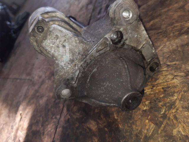 bontott RENAULT TRAFIC Önindító