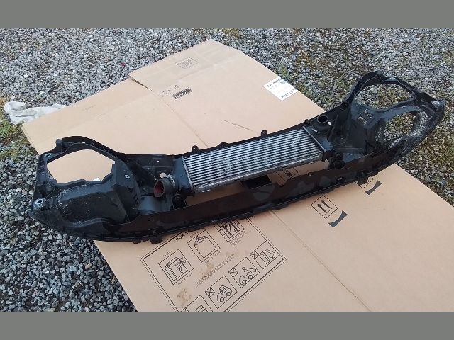 bontott RENAULT TRAFIC Homlokfal (Üres lemez)