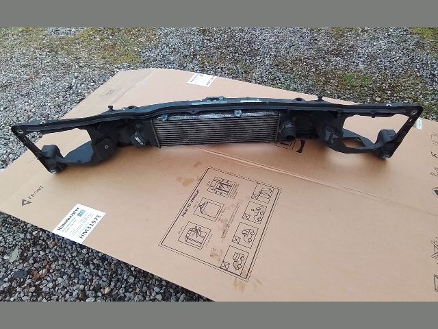 bontott RENAULT TRAFIC Homlokfal (Üres lemez)