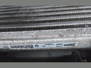 bontott RENAULT TRAFIC Homlokfal (Üres lemez)