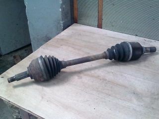 bontott RENAULT TRAFIC Bal Féltengely