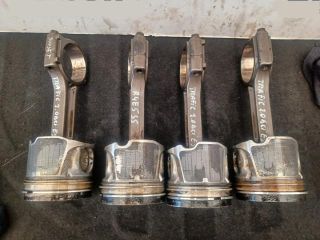 bontott RENAULT TRAFIC Dugattyú